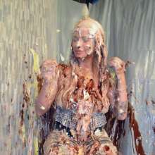 FunFilled Photography: Krystal's Pie and Slime Trivia Challenge in Jeans!