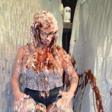 FunFilled Photography: Krystal's Pie and Slime Trivia Challenge in Jeans!