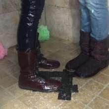 Jayce: Mel+Jayce Passionate Kissing-in Rain Shower!  levis-uggs-doc's