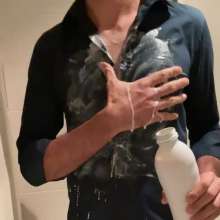 derekwam: Messy with Yogurt