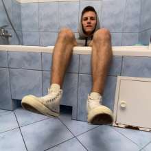 Wet Live Team: My Short Shorts and Converse Suddenly Became Completely Wet