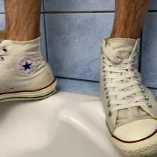 Wet Live Team: My Short Shorts and Converse Suddenly Became Completely Wet