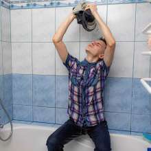 Wet Live Team: Poured Shampoo over My Head and Took a Cold Shower