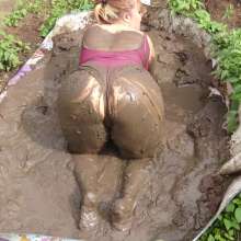 Darkabyss445: Sexy Fun in the Mud Pit