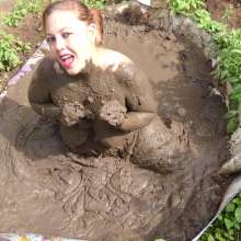Darkabyss445: Sexy Fun in the Mud Pit