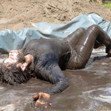 Lara_eurowam: Sofy's mud Trailer