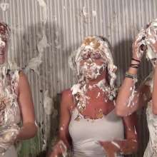 Anglefan: 3-girl pie video, updated quality