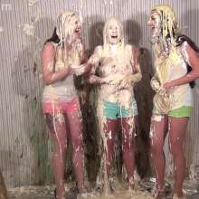 Anglefan: 3-girl pie video, updated quality
