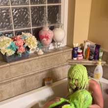 Slimed Models: Zoe and Dani Slime Each Other Naked