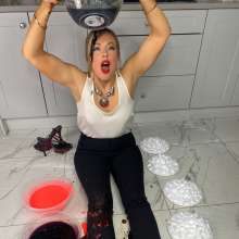 bsmessybakery: After work pies and gunge