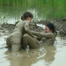 Lara_eurowam: Adria Is Back with Her Girlfriend to the Mud Pit