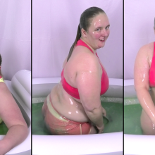 CheekyLuna: Cheekyluna's Bright Running Gear Gunge Bath