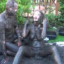 WSMProductions: Custard Couple (Cc) in Muddy Business Suits
