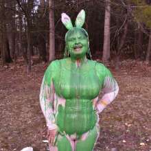 JD and Messy Andi: An Easter Egging!