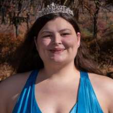 JD and Messy Andi: Andi's Blue Formal Gown Gets Wet!