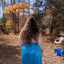 JD and Messy Andi: Andi's Blue Formal Gown Gets Wet!