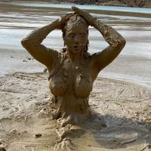 BrookeMaddison: It's nearly outdoor mud season again!  What do you want to see?