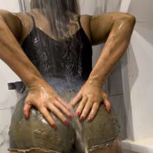 bsmessybakery: Muddy antics shower