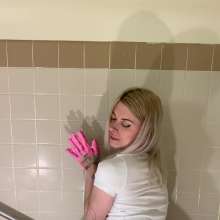 RevSlymsford: Kaydens Has Naughty Fun With Pink Frosting!