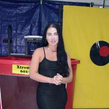 FunFilled Photography: Mallory's Dunk Tank Trivia in a Little Black Dress!