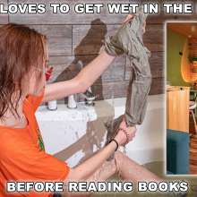 Wet Live Team: Mila Loves to Get Wet in the Bath before Reading Books