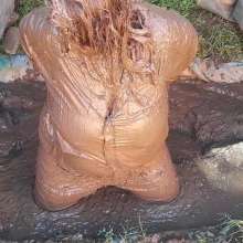 Darkabyss445: Reluctant Dare Accepted: Muddy Jeans Feel Good