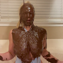 Slimed Models: Scarlett Slimed With 20 Boxes of Brownie Mix!