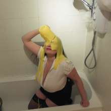 WAMfuns Messy Forfeits: Secretary Sophia's Gungey Masturbation