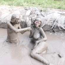 Lara_eurowam: Alida and Kimi Had Fun Getting Muddy with Their Tits- Tits1