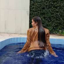 WAM Photography: Brendas Wetlook Debut (Remastered)