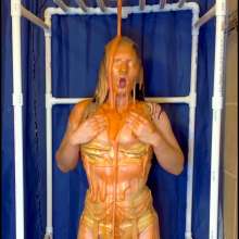 Chloe of PieroProductions: Chloe G In... Solid Gold
