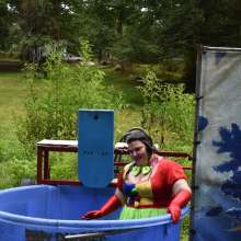 JD and Messy Andi: Spreading some positivity with a dunked clown :)