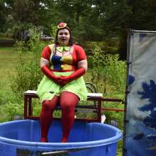 JD and Messy Andi: Spreading some positivity with a dunked clown :)