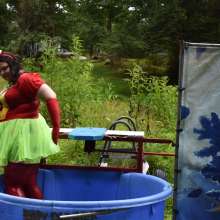 JD and Messy Andi: Spreading some positivity with a dunked clown :)