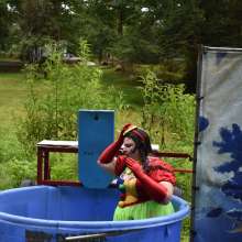 JD and Messy Andi: Spreading some positivity with a dunked clown :)