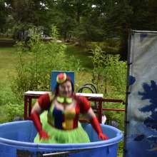 JD and Messy Andi: Spreading some positivity with a dunked clown :)