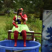 JD and Messy Andi: Spreading some positivity with a dunked clown :)