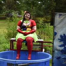 JD and Messy Andi: Spreading some positivity with a dunked clown :)