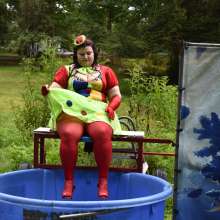 JD and Messy Andi: Spreading some positivity with a dunked clown :)