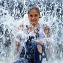 buenosdiaspix: Wet jeans in the river