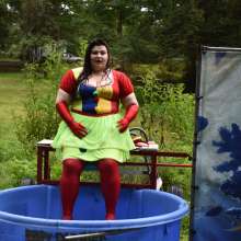 JD and Messy Andi: Spreading some positivity with a dunked clown :)