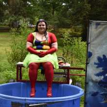JD and Messy Andi: Spreading some positivity with a dunked clown :)