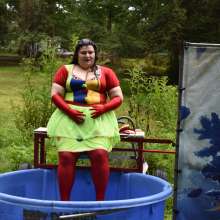 JD and Messy Andi: Spreading some positivity with a dunked clown :)