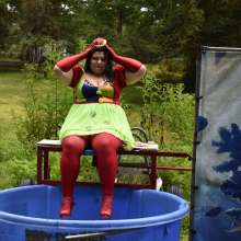 JD and Messy Andi: Spreading some positivity with a dunked clown :)