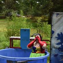 JD and Messy Andi: Spreading some positivity with a dunked clown :)