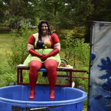 JD and Messy Andi: Spreading some positivity with a dunked clown :)
