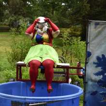 JD and Messy Andi: Spreading some positivity with a dunked clown :)