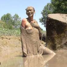 FOXY: A fantastic mud video