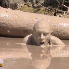 FOXY: incredible pleasure in mud