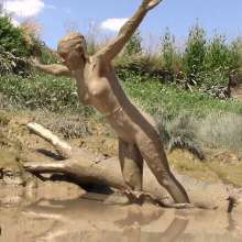 FOXY: incredible pleasure in mud